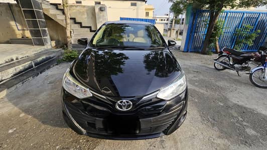 Toyota Yaris CVT-i Ativ