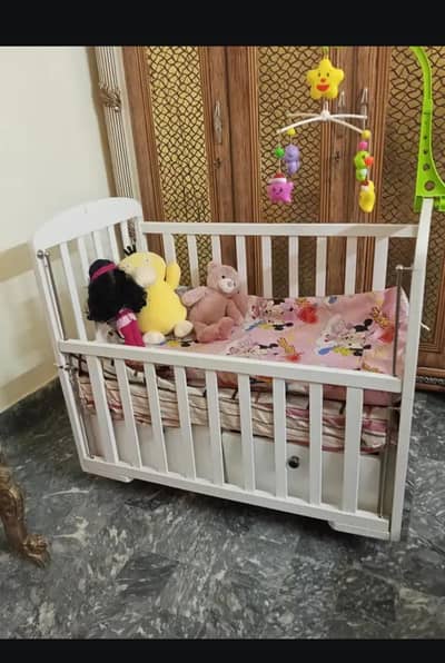 babycot for 35k