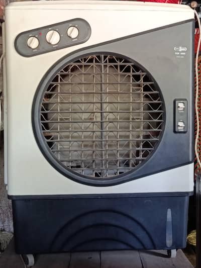 air coller like new lush condition for sale