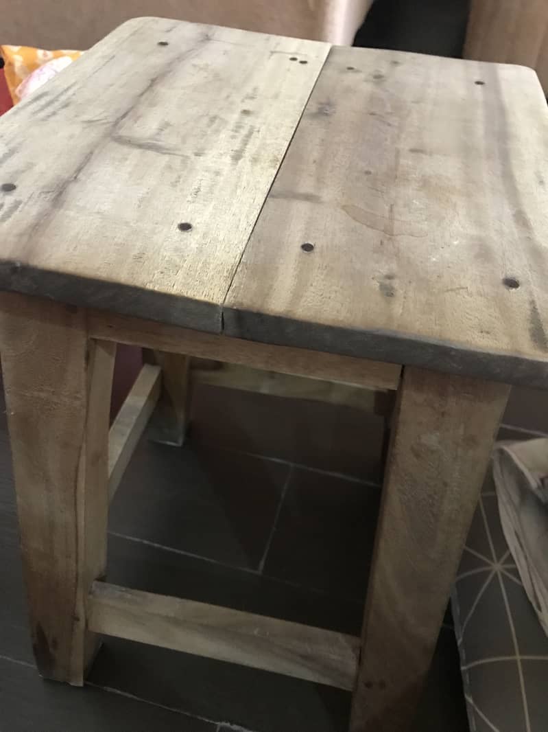 Stool table 0