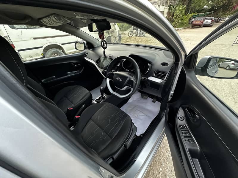 Kia Picanto Automatic 3