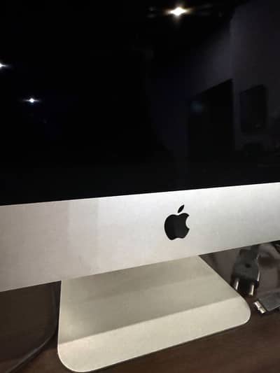 iMac (Retina 5K, 27-inch, Late 2015)