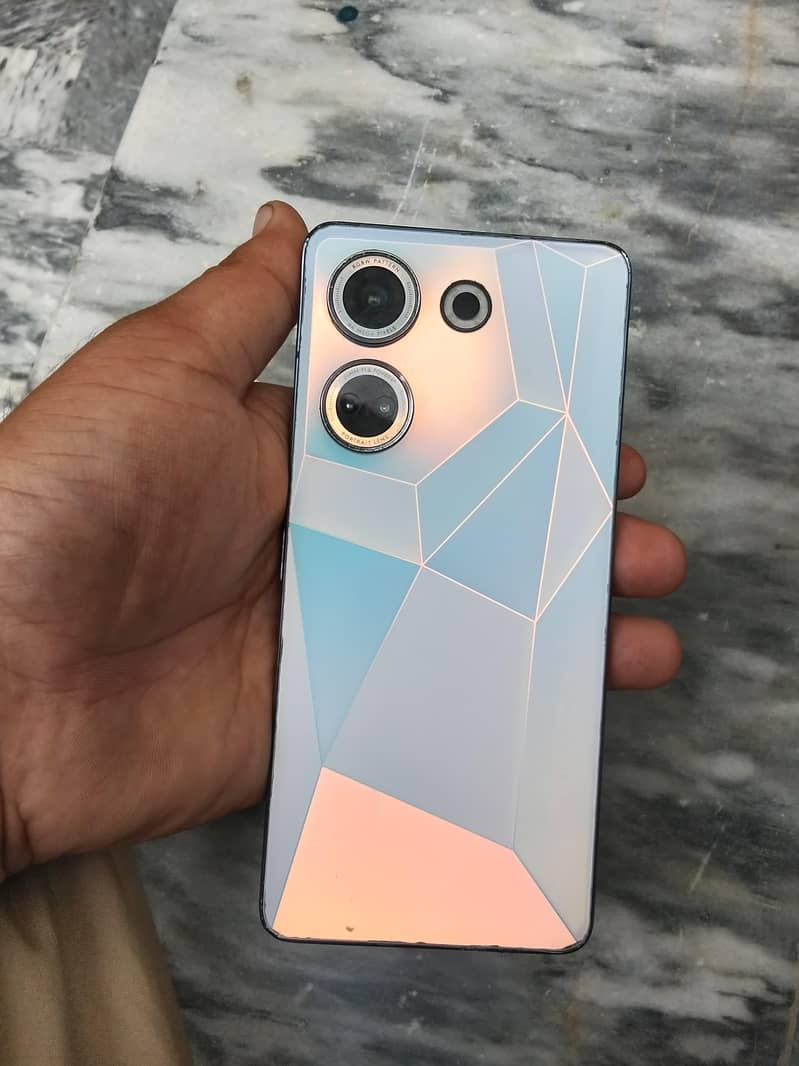 Tecno CAMON 20 1