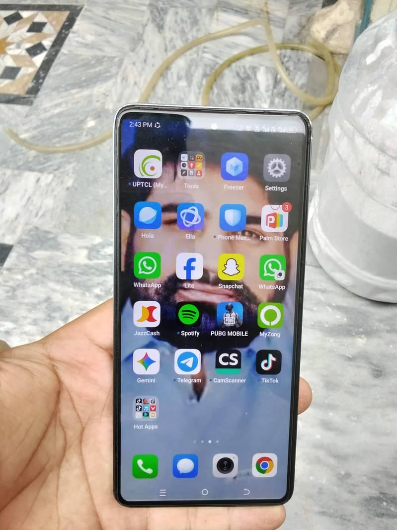 Tecno CAMON 20 4