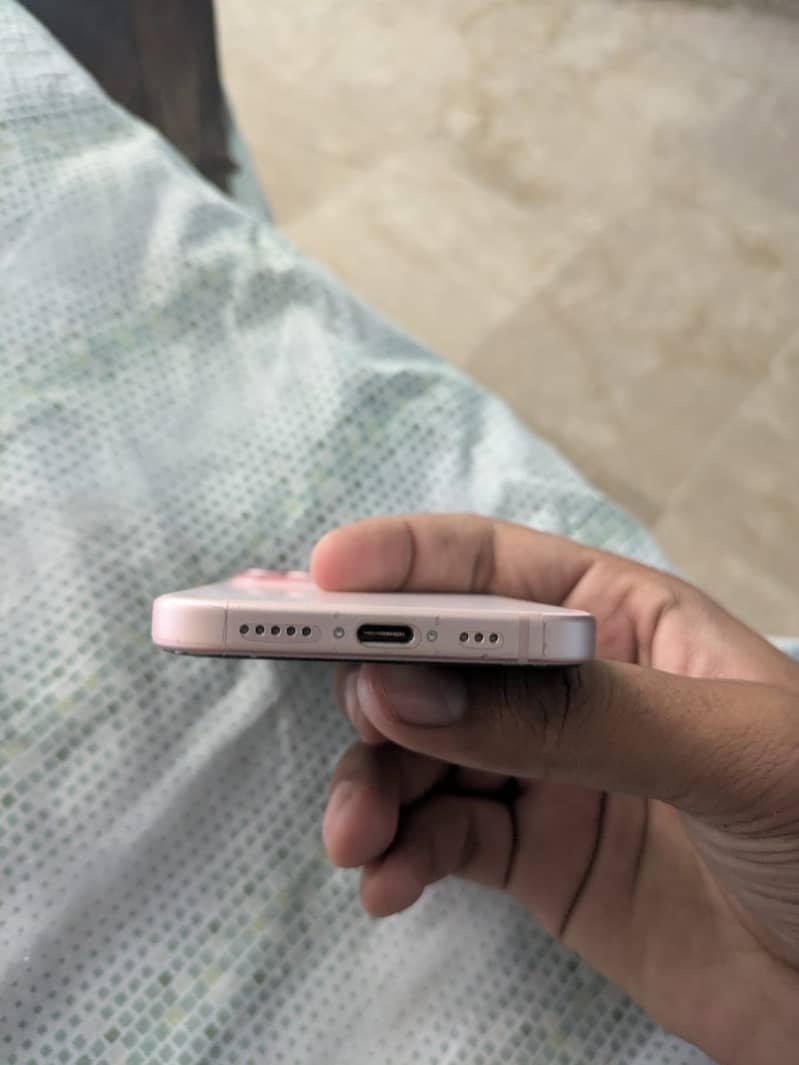 Apple iPhone 15 1