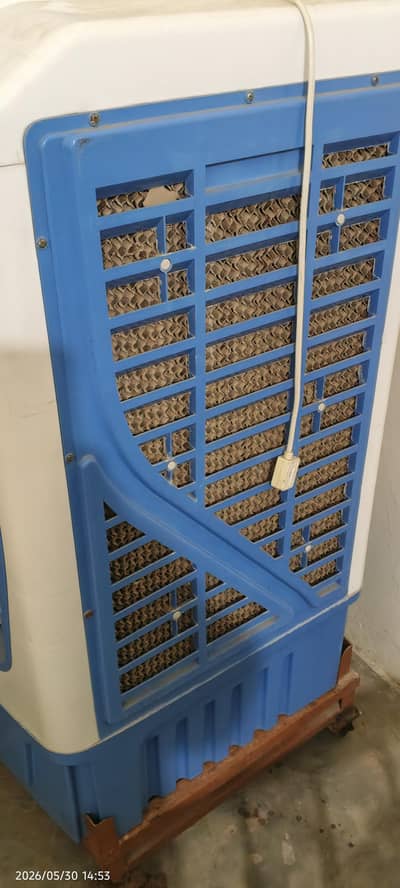 28000