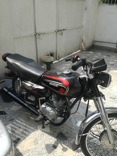 Honda CG 125 2012 euro 2 genuine bike