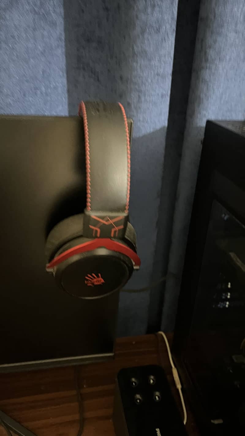 Gaming setup 8