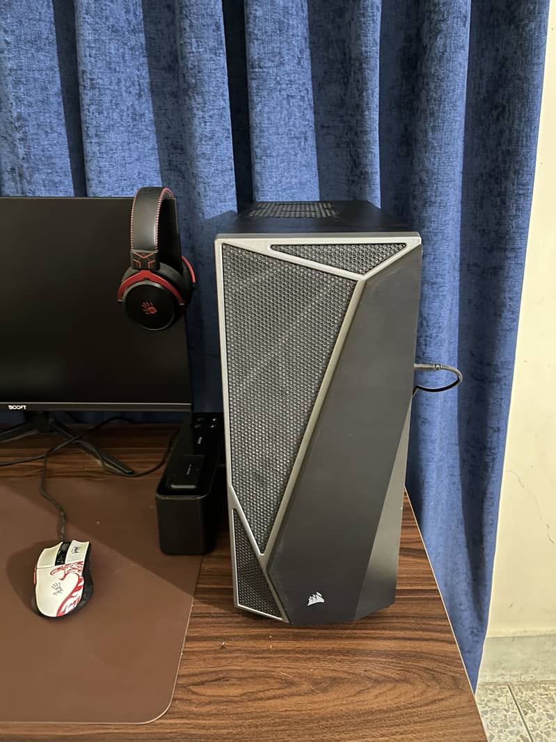 Gaming setup 12
