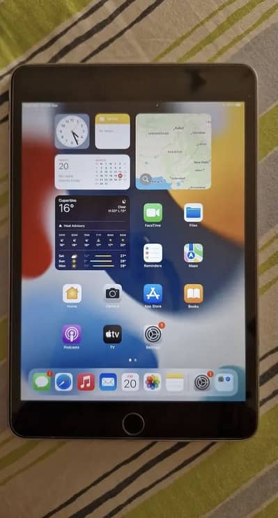 Apple iPad Mini 4 32Gb and 128GB fresh pieces great battery health
