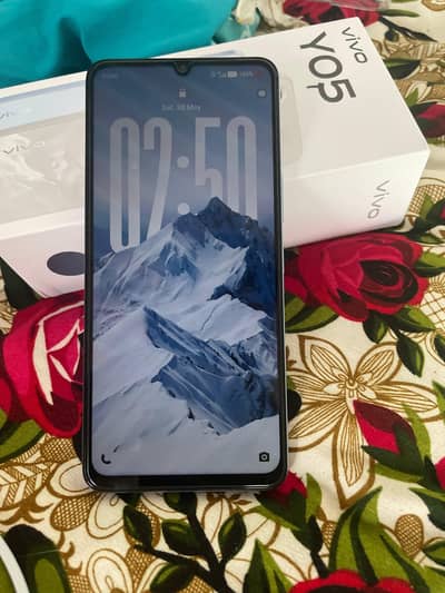 Vivo Y05