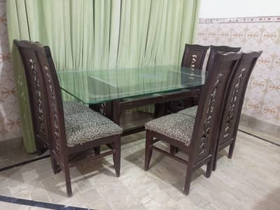 Dinning table with 6 chairs