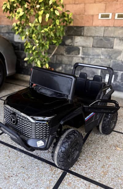 Kids jeep