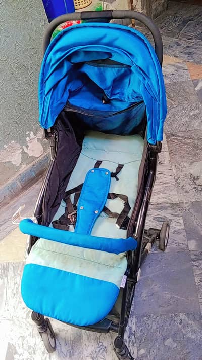 blue reversible stroller ( baby pram)