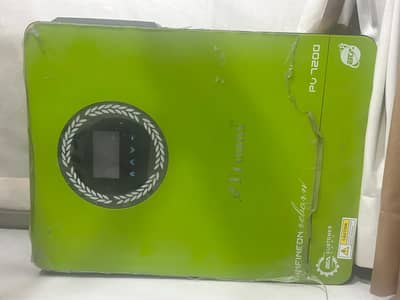 Fronus PV 7200 Solar Inverter- Like New-Only 1 Week Used