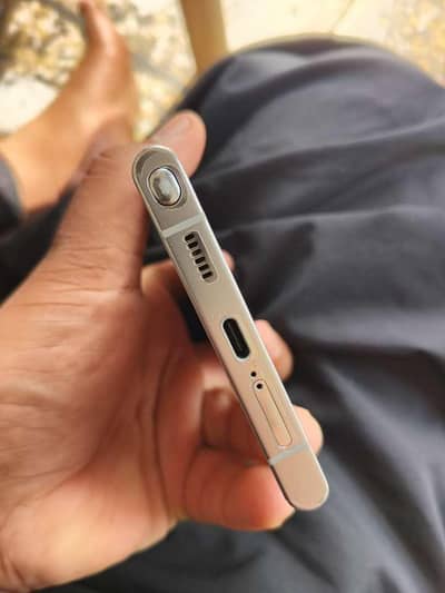 Samsung Mobile S22 Ultra