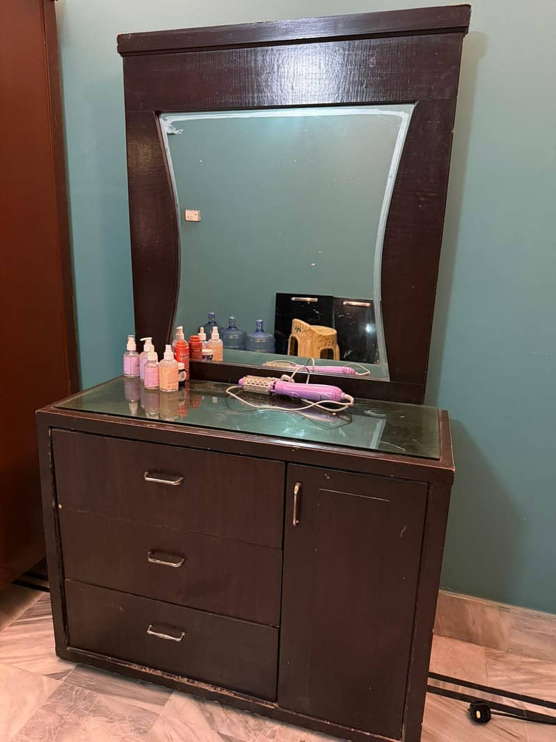 Dressing Table 1