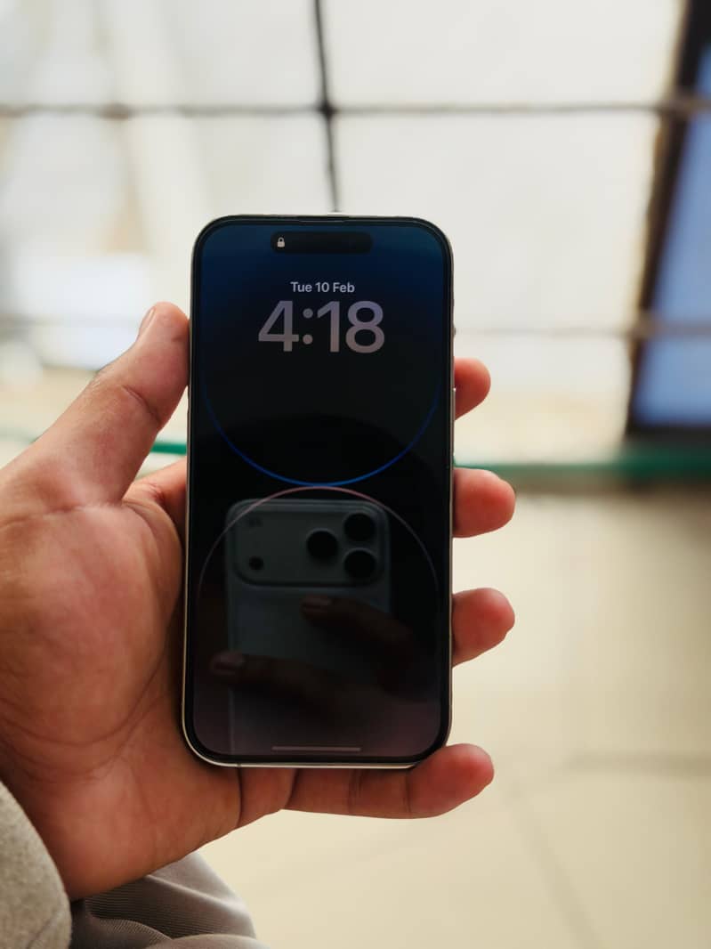 Apple iPhone 14 Pro 2