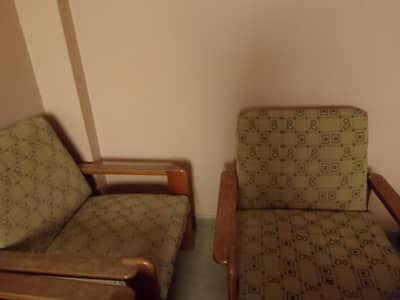 7 seater sofa with big center table. Excellent wood- imported quality
