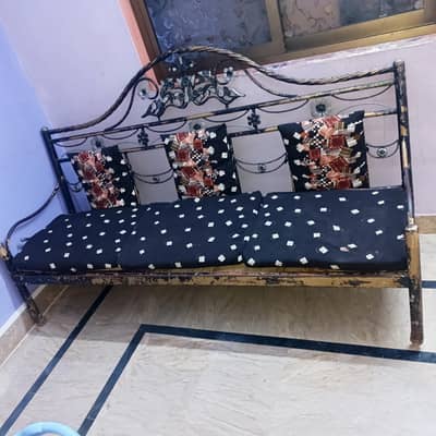 3 seater sofa bed sell for good condition