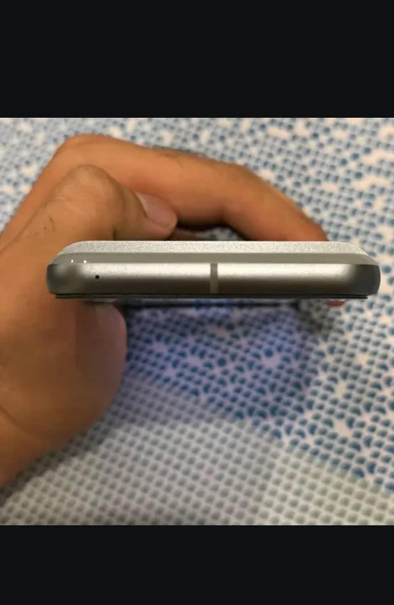 Google Pixel 8 1