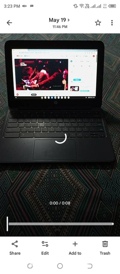 hp chrome book 4/16 new condition 10/10 with charger