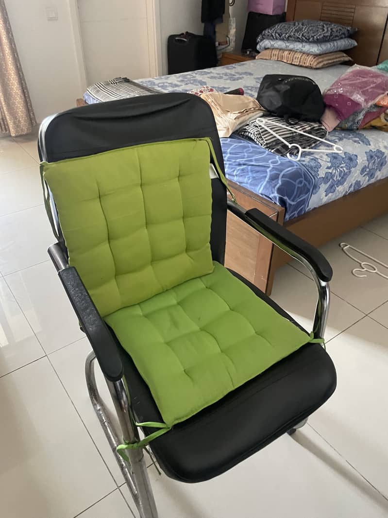 Study Table CHAIR 2