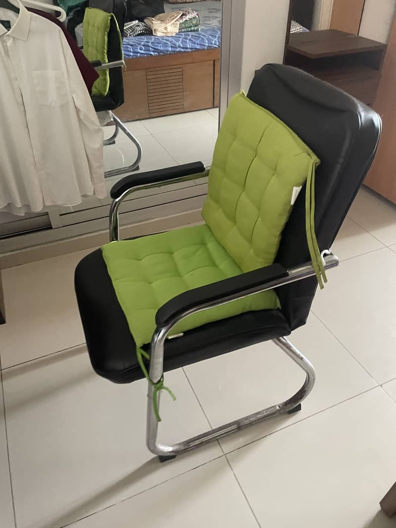 Study Table CHAIR 3