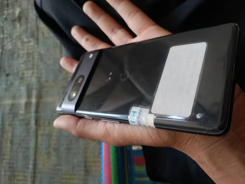 Google Pixel 7 5