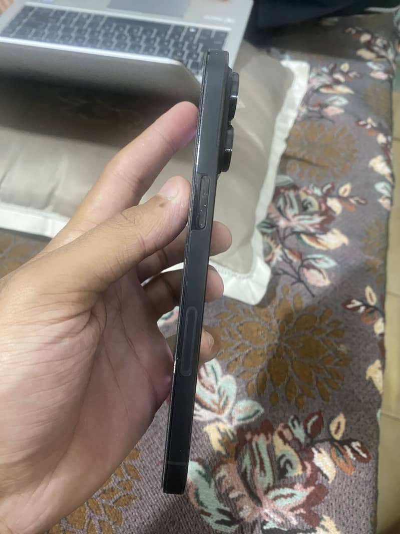 14 pro max 2