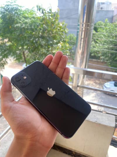 Apple iPhone 11