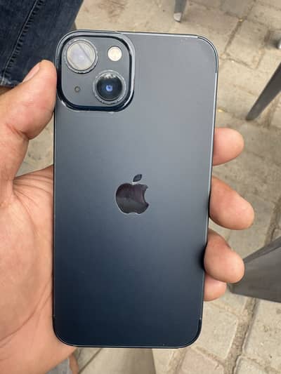 Apple iPhone 13