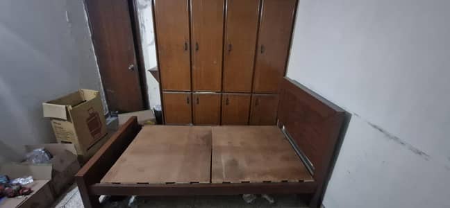 Single Wooden Bed For Sale In Lahore DHA Pahase 1