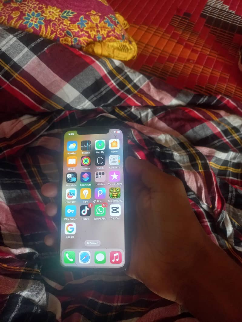 Apple iPhone X 0