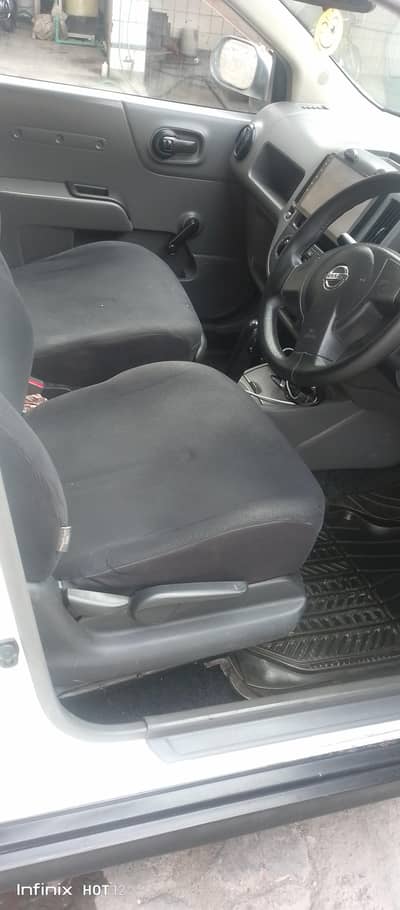 Nissan AD Van 2007 (1240 CC)
