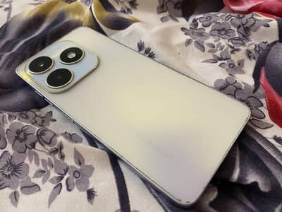 Tecno Spark 20