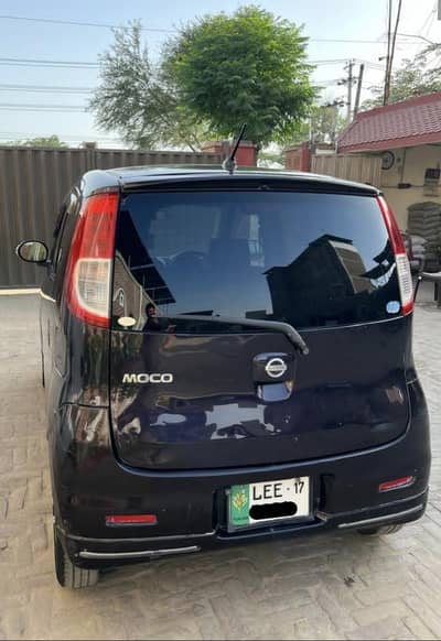 Nissan Moco 2010