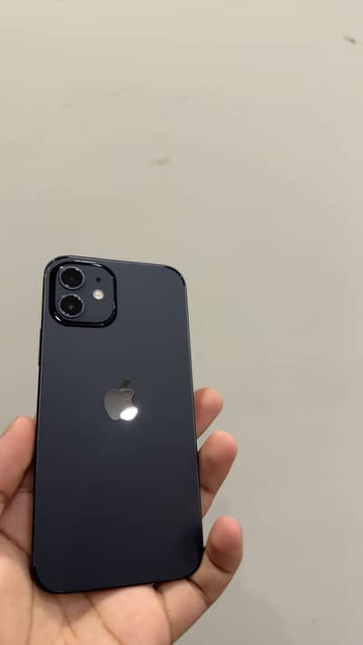 Apple iPhone 12