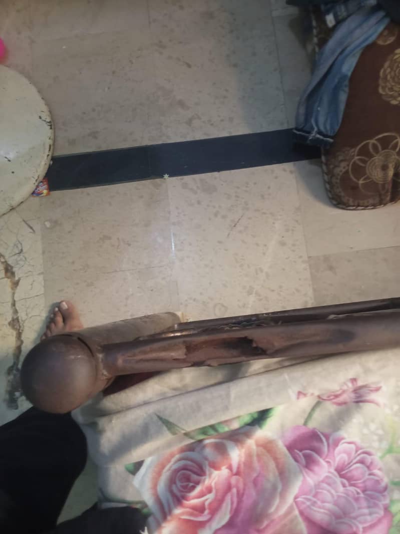 ائرن بیڈ ود میٹرس 0