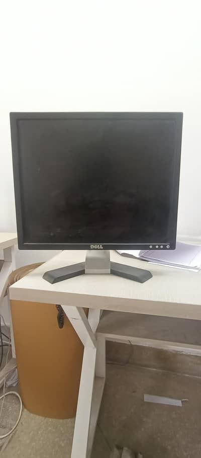 Dell 19 inch Lcd (Screen not working)