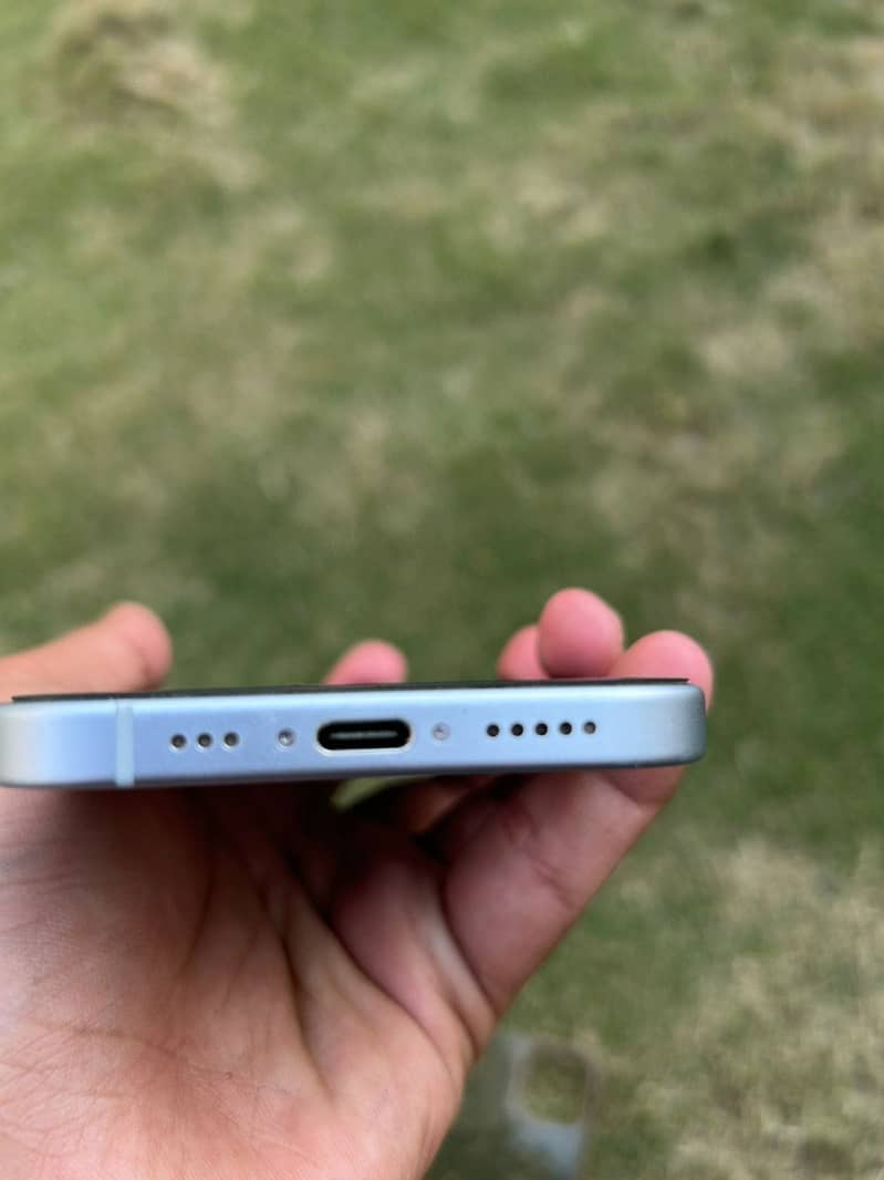 iPhone 15 1