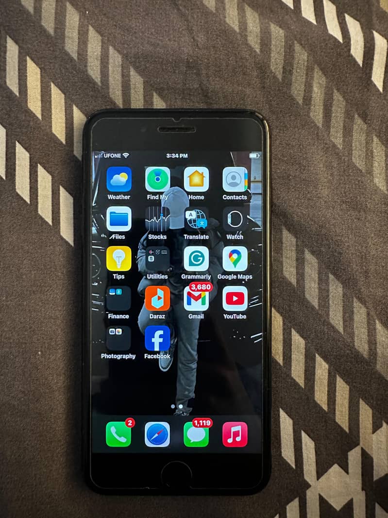 Apple iPhone 7 Plus 3