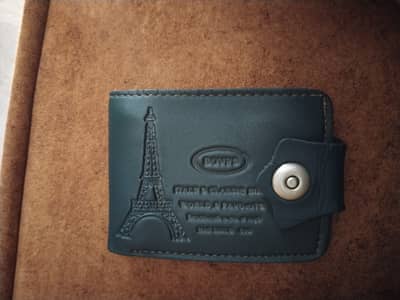It is a good wallet