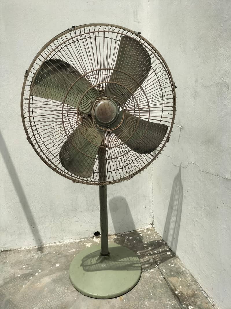 1 پیڈسٹل فین 0