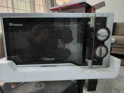 Dawlance Microwave Oven