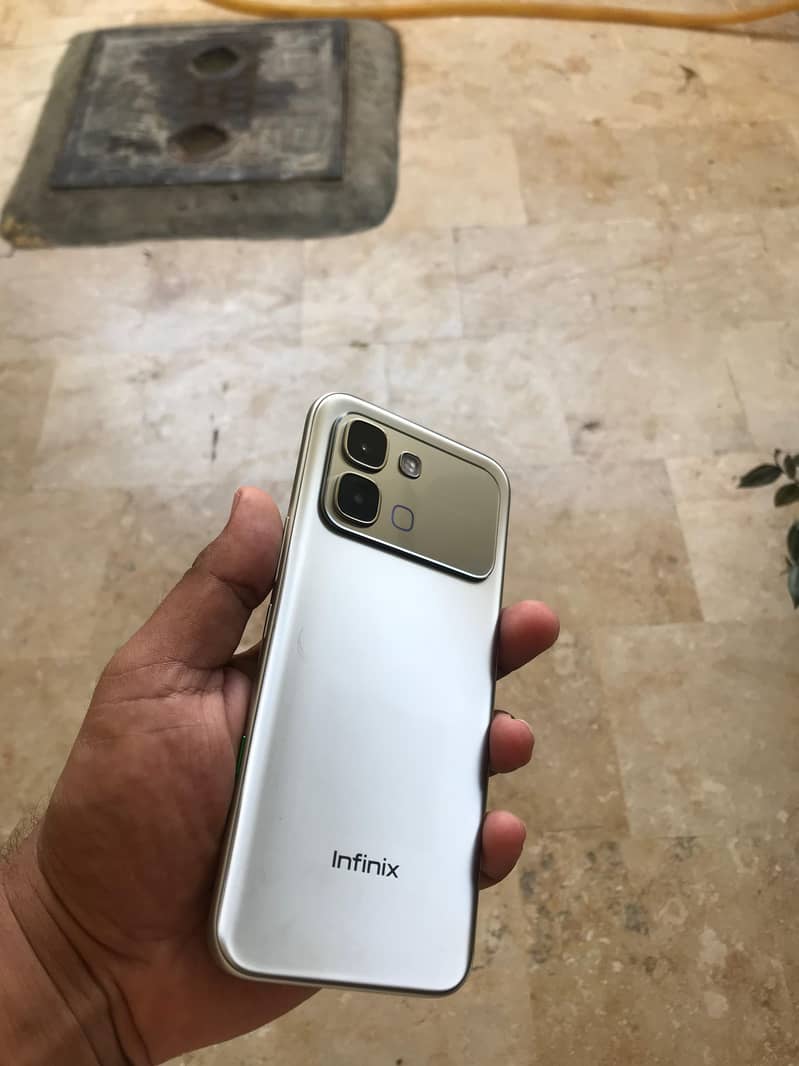 Infinix note edge 2