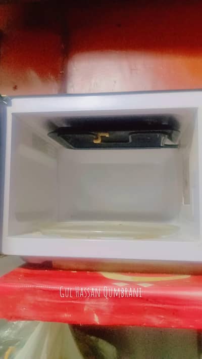 Microwave Oven