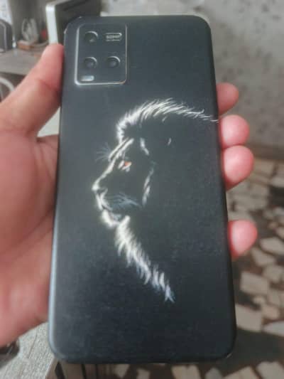 Vivo Y33s 8/128 condition 10/10