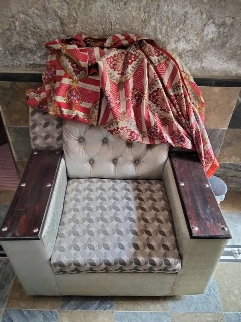 Condition Good 1