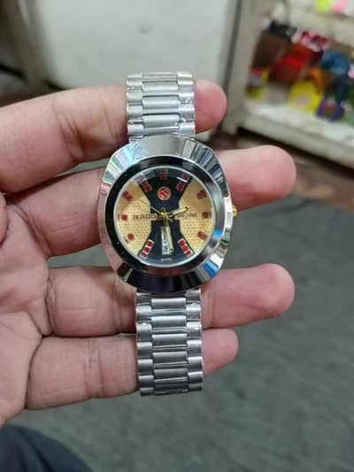 Rado diastar scratch proof watch with stainless steel band